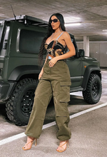 Load image into Gallery viewer, Amelia Oversized Cargo Pants - Olive