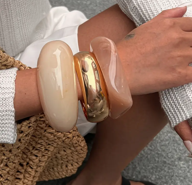 3pcs Exaggerated Design Resin Bracelet Set
