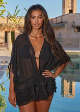 Load image into Gallery viewer, Ruffle kaftan in Black
