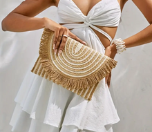 Load image into Gallery viewer, Woven Clutch with Flip Flop Fringe Detail
